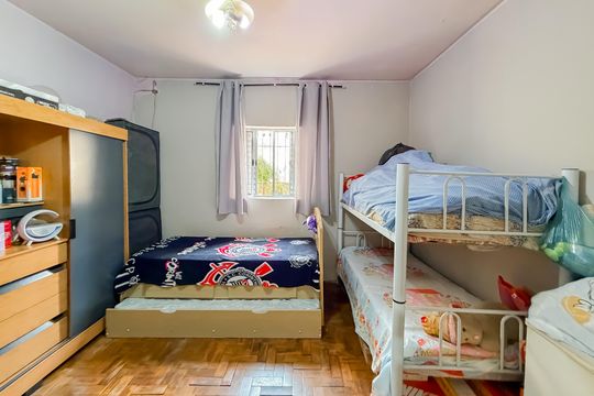 Piso Inferior - Quarto  de casa à venda com 2 quartos, 150m² em Vila Monumento, São Paulo