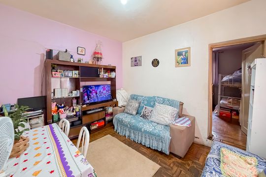 Piso Inferior - Sala de casa à venda com 2 quartos, 150m² em Vila Monumento, São Paulo