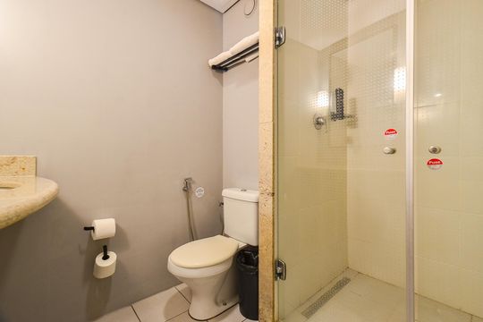 Banheiro de kitnet/studio à venda com 1 quarto, 19m² em Savassi, Belo Horizonte