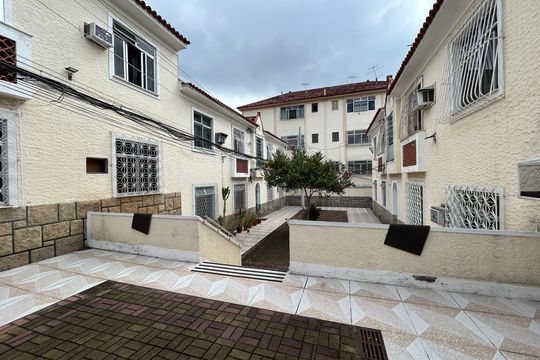 Área comum de casa à venda com 2 quartos, 70m² em Todos Os Santos, Rio de Janeiro