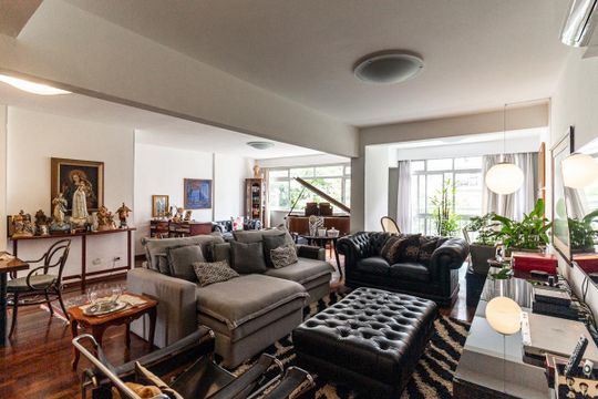 Apartamento à venda com 2 quartos, 154m² em Consolação, São Paulo