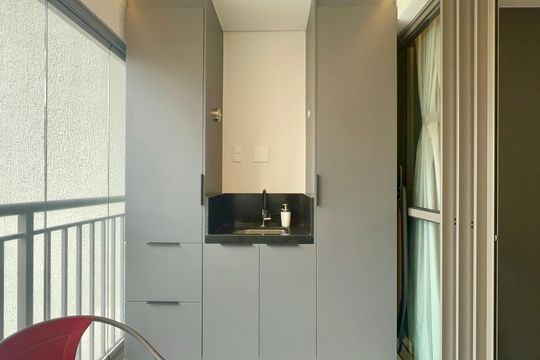 Varanda de kitnet/studio à venda com 1 quarto, 26m² em Pompeia, São Paulo