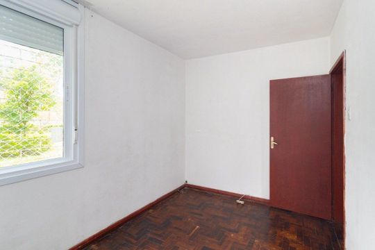 Quarto 2 de apartamento à venda com 2 quartos, 43m² em Santo Antônio, Porto Alegre
