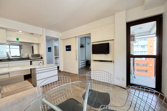 Apartamento para alugar com 1 quarto, 40m² em Indianópolis, São Paulo