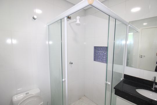 Banheiro de casa para alugar com 2 quartos, 80m² em Indianópolis, São Paulo