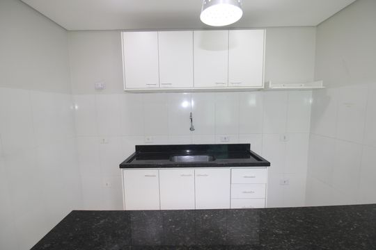 Cozinha de casa para alugar com 2 quartos, 80m² em Indianópolis, São Paulo