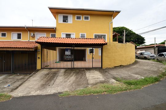 Fachada / Placa de casa para alugar com 7 quartos, 279m² em Cidade Universitária, Campinas