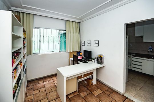 Apartamento à venda com 2 quartos, 84m² em Castelo, Belo Horizonte