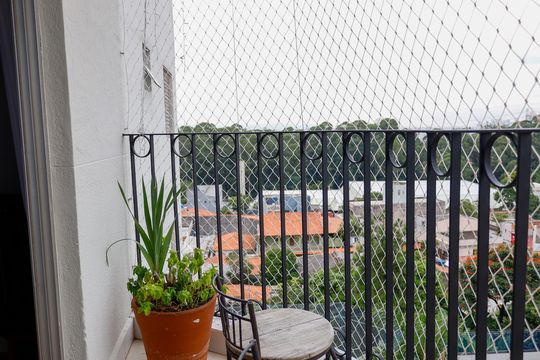 Sacada de apartamento à venda com 3 quartos, 74m² em Vila Yara, Osasco