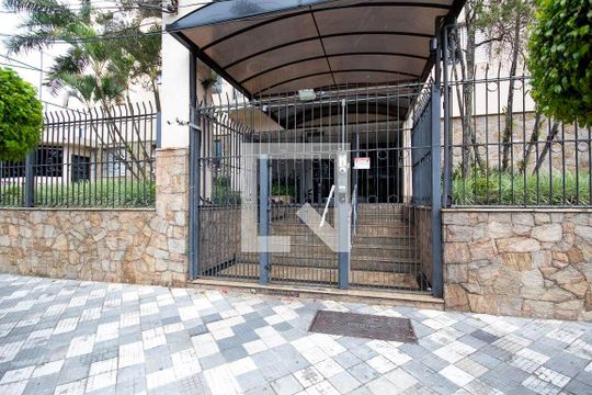 Fachada de apartamento à venda com 3 quartos, 74m² em Vila Yara, Osasco