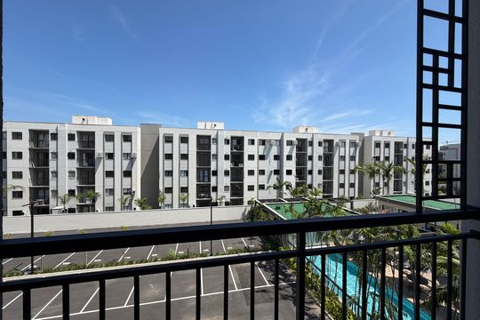 Sala - Varanda de apartamento à venda com 2 quartos, 46m² em Jacarepaguá, Rio de Janeiro