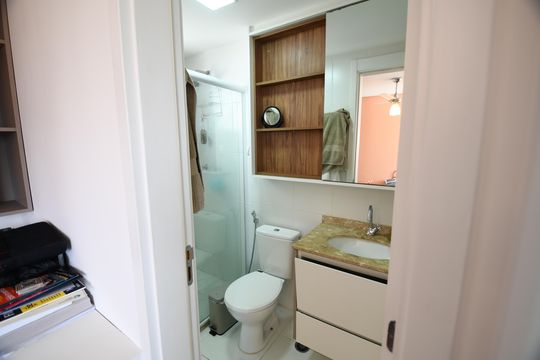 Banheiro Suíte de apartamento à venda com 3 quartos, 77m² em Taquaral, Campinas