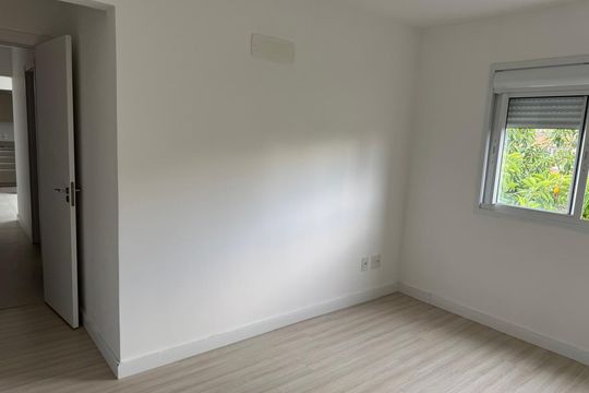 Quarto de apartamento à venda com 3 quartos, 80m² em Santo Antônio, Porto Alegre