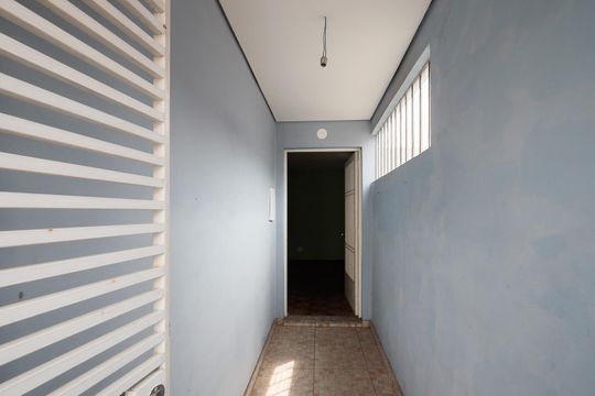 Varanda de casa à venda com 7 quartos, 180m² em Vila Medeiros, São Paulo