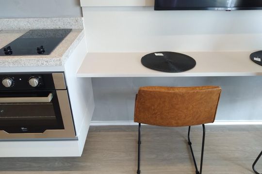 Cozinha de kitnet/studio à venda com 1 quarto, 25m² em Indianópolis, São Paulo