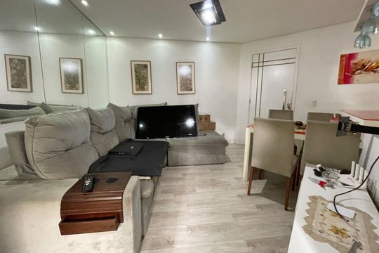 Sala de apartamento à venda com 2 quartos, 48m² em Vila Bela Vista (zona Norte), São Paulo