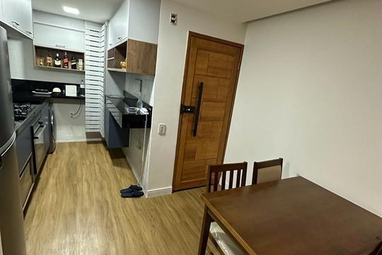 Sala de apartamento à venda com 2 quartos, 43m² em Recreio dos Bandeirantes, Rio de Janeiro