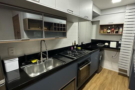 Cozinha de apartamento à venda com 2 quartos, 43m² em Recreio dos Bandeirantes, Rio de Janeiro