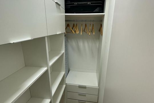 Quarto de apartamento à venda com 2 quartos, 43m² em Recreio dos Bandeirantes, Rio de Janeiro
