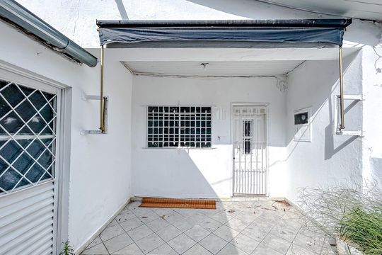 Garagem de casa à venda com 1 quarto, 160m² em Vila Ré, São Paulo