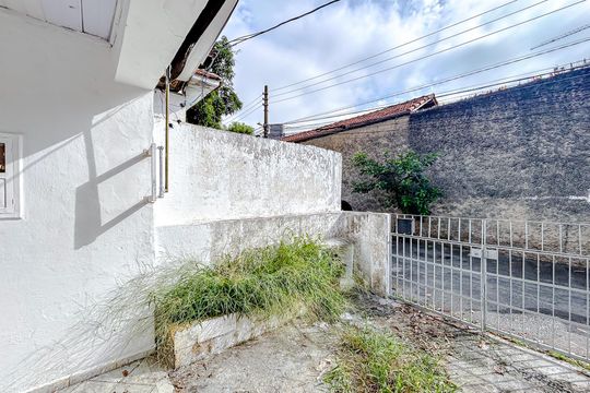 Garagem de casa à venda com 1 quarto, 160m² em Vila Ré, São Paulo