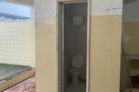 Área externa de casa à venda com 2 quartos, 240m² em Todos Os Santos, Rio de Janeiro