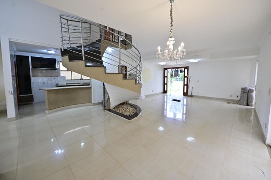 Casa de Condomínio à venda com 3 quartos, 250m² em Residencial Center Ville, Goiânia
