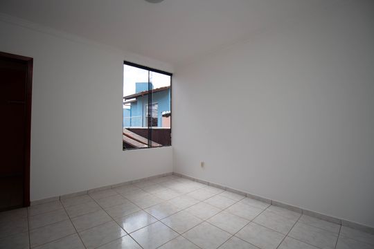 Suíte 2 de casa de condomínio para alugar com 4 quartos, 400m² em Sobradinho, Brasília
