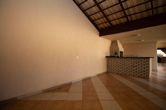 Garagem de casa de condomínio para alugar com 4 quartos, 400m² em Sobradinho, Brasília