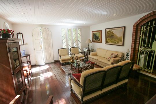 Casa à venda com 3 quartos, 200m² em Freguesia (jacarepaguá), Rio de Janeiro