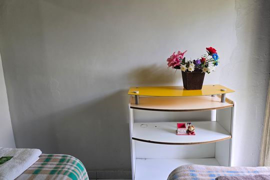 Quarto de kitnet/studio para alugar com 1 quarto, 40m² em Inhoaíba, Rio de Janeiro