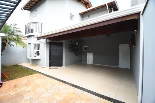 Garagem de casa à venda com 3 quartos, 129m² em Cidade Universitária, Campinas
