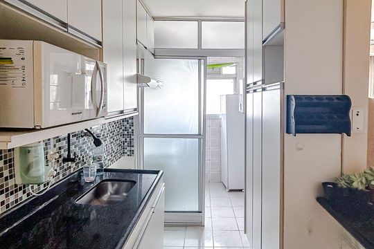 Cozinha de apartamento à venda com 2 quartos, 57m² em Chácara Califórnia, São Paulo