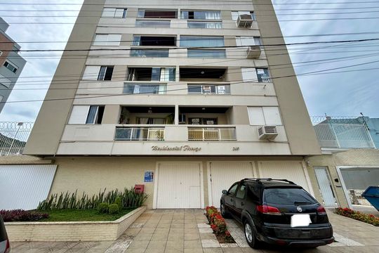 Fachada de apartamento para alugar com 3 quartos, 89m² em Trindade, Florianópolis