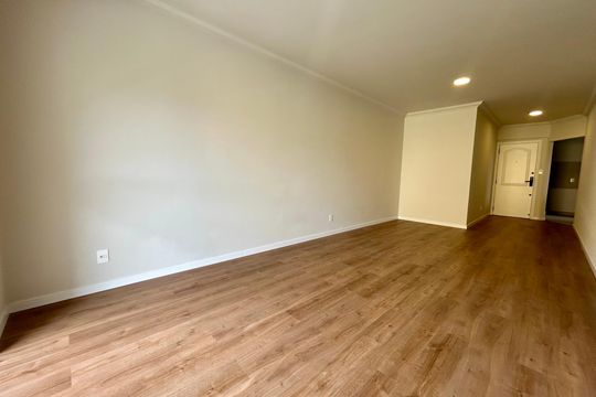 Sala  de apartamento para alugar com 3 quartos, 89m² em Trindade, Florianópolis