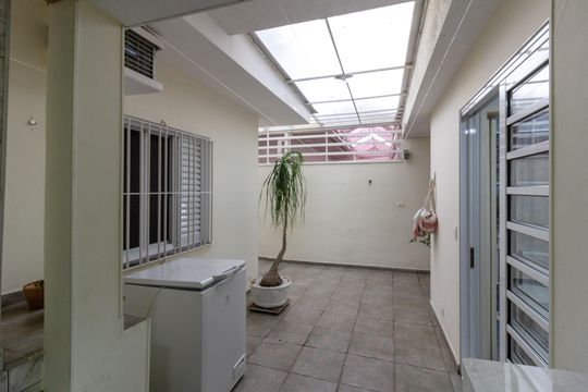 Casa para alugar com 2 quartos, 270m² em Vila Galvão, Guarulhos