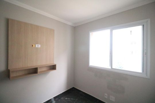 Quarto 2 de apartamento à venda com 2 quartos, 45m² em Piraporinha, Diadema