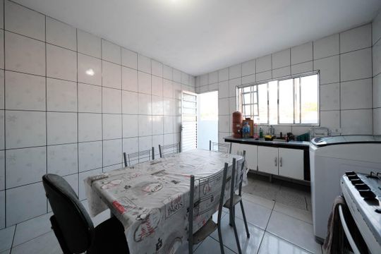 Cozinha de casa à venda com 7 quartos, 750m² em Vila Dalila, São Paulo