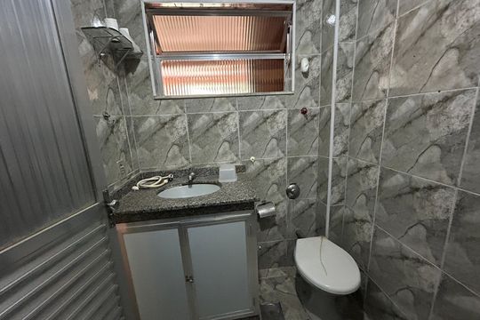 Banheiro 3 de casa à venda com 4 quartos, 100m² em Piedade, Rio de Janeiro