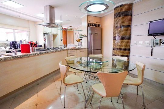 Apartamento à venda com 4 quartos, 381m² em Jardim, Santo André