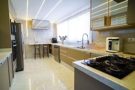 Apartamento à venda com 3 quartos, 160m² em Vila Assunção, Santo André
