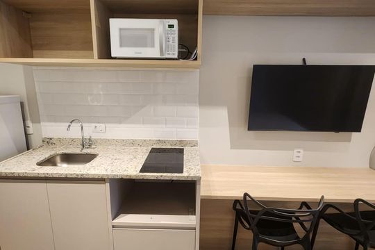 Cozinha de kitnet/studio à venda com 1 quarto, 23m² em República, São Paulo