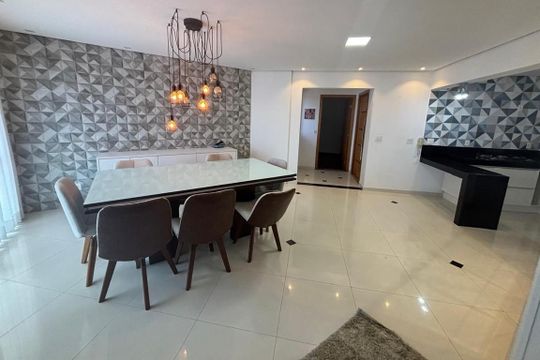 Apartamento à venda com 4 quartos, 191m² em Jardim, Santo André