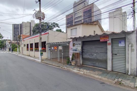 Casa para alugar com 2 quartos, 120m² em Chácara Santo Antônio (zona Sul), São Paulo