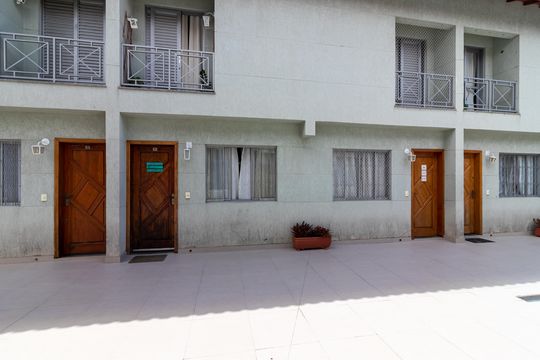 Sala - Vista de casa de condomínio à venda com 2 quartos, 77m² em Sítio do Mandaqui, São Paulo