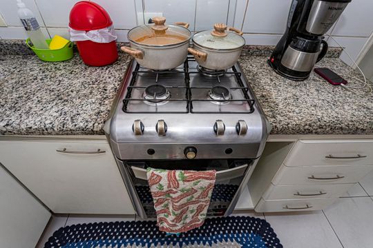 Cozinha de casa à venda com 4 quartos, 105m² em Vila Miriam, São Paulo