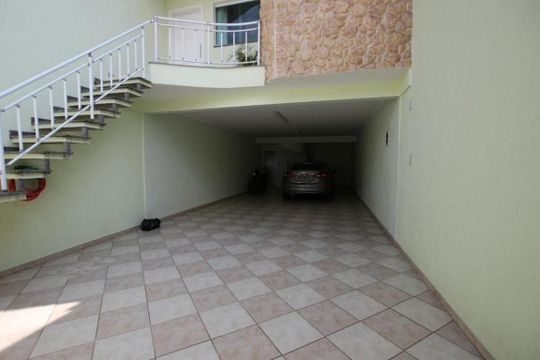 Casa à venda com 3 quartos, 250m² em Vila Santa Teresa, Santo André