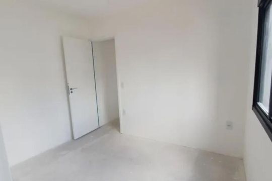 Apartamento à venda com 2 quartos, 44m² em Campestre, Santo André