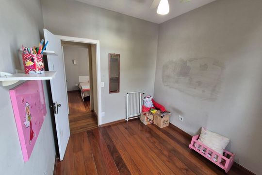 Quarto de apartamento à venda com 3 quartos, 90m² em Nova Cachoeirinha, Belo Horizonte