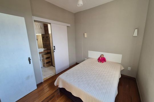 Quarto de apartamento à venda com 3 quartos, 90m² em Nova Cachoeirinha, Belo Horizonte